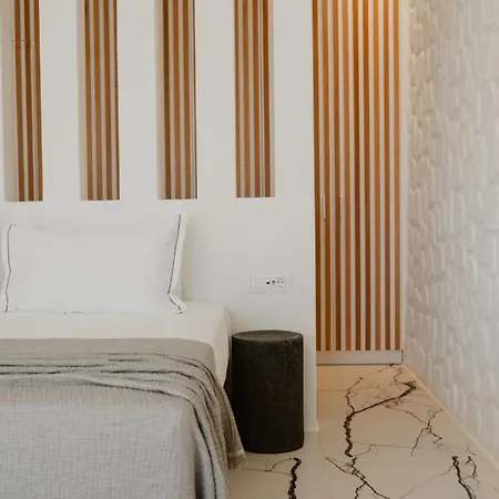 Hotel Tagoo Hills 4*