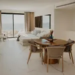 Tagoo Hills Szálloda 4*