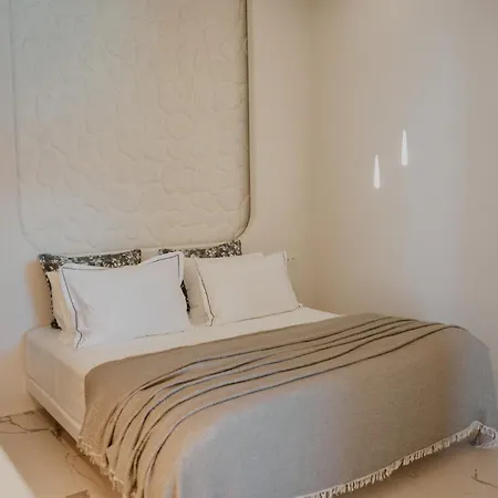 Tagoo Hills Aparthotel Mykonos Town