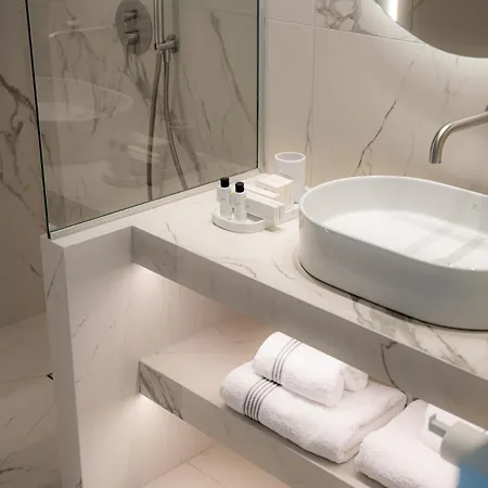 Tagoo Hills Aparthotel 4*