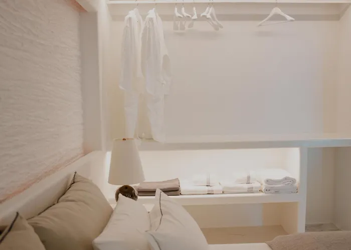 Tagoo Hills Mykonos Town