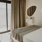 فندق Tagoo Hills 4*
