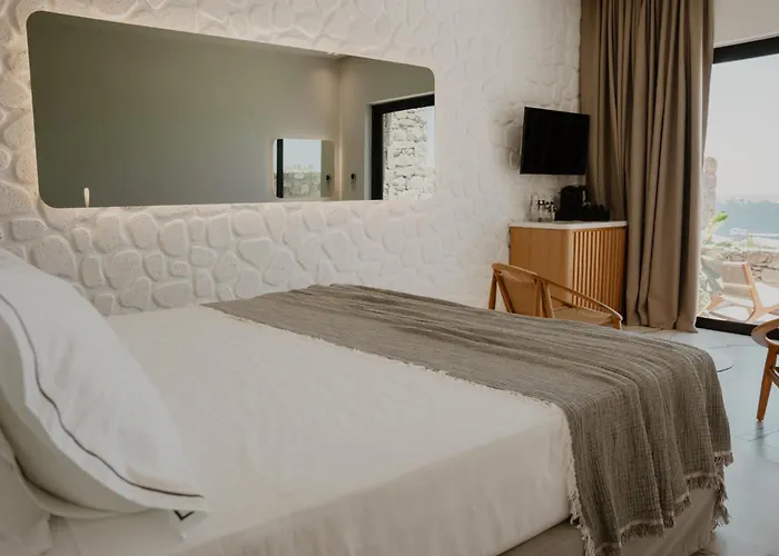 Ξενοδοχείο με διαμερίσματα Tagoo Hills 4*